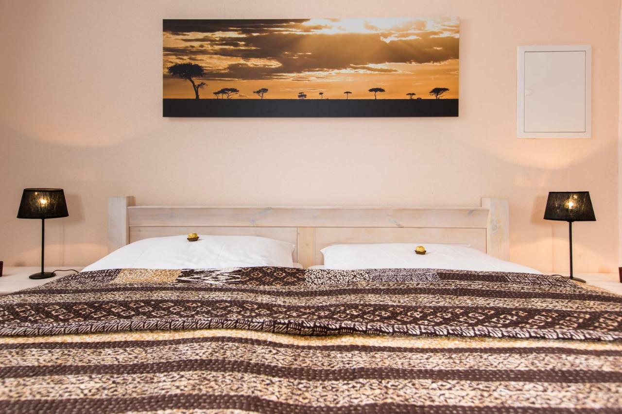 Davidshof, Bed & Breakfast シュネーヴァーディンゲン エクステリア 写真